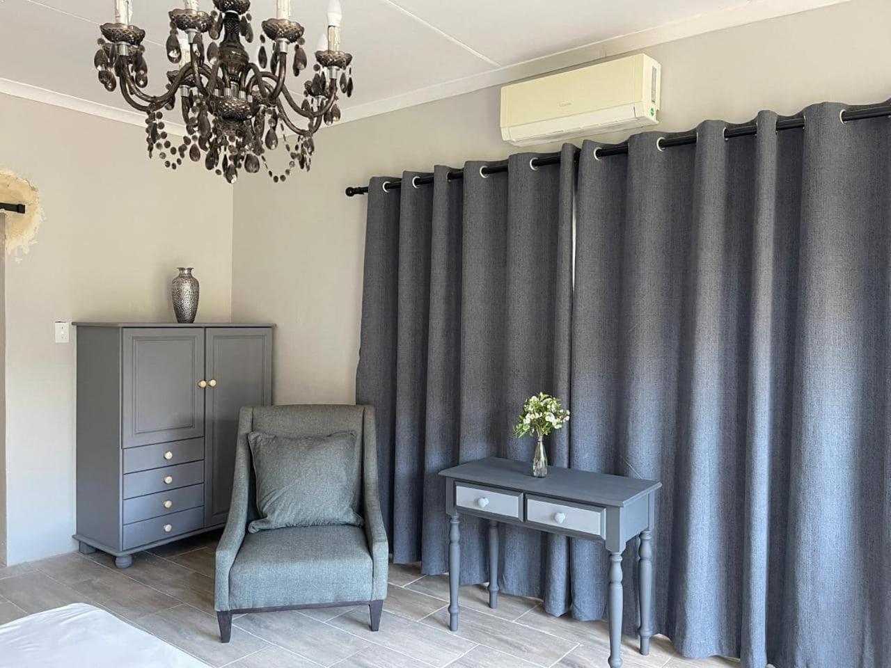 Nauntons Guest House & Wedding Venue 레이디스미스 외부 사진
