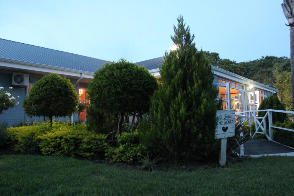 Nauntons Guest House & Wedding Venue 레이디스미스 외부 사진