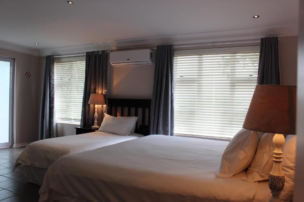 Nauntons Guest House & Wedding Venue 레이디스미스 객실 사진