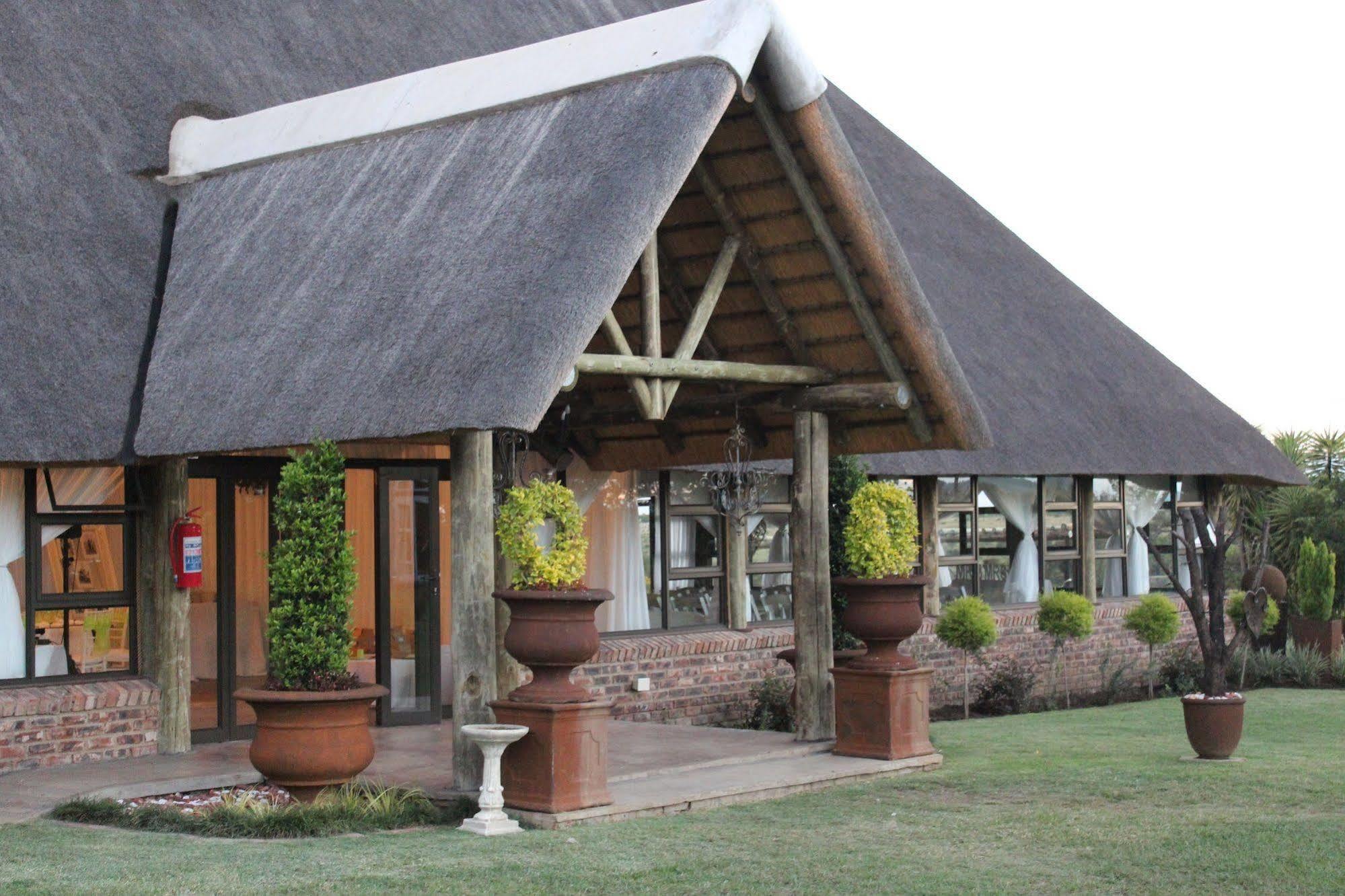 Nauntons Guest House & Wedding Venue 레이디스미스 외부 사진